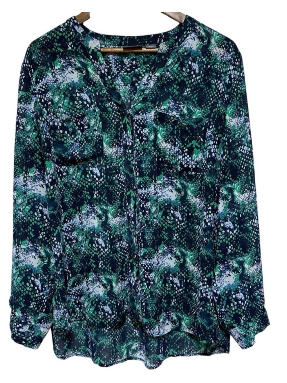 Women’s Covington Green, Navy & White Abstract Blouse